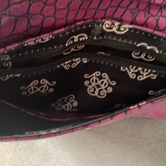 Jessica Simpson Wristlet - Picture 4 of 4